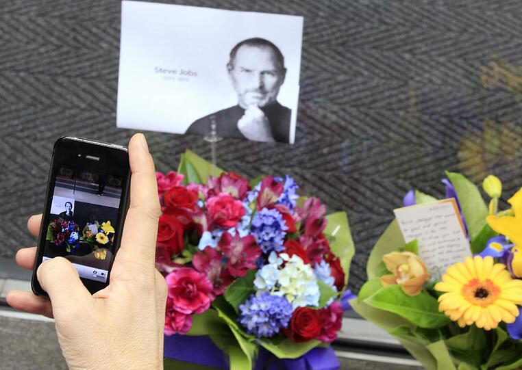 Bilder: So trauert die Welt um Visionär Steve Jobs