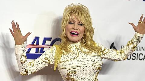 Dolly Parton, eine Frau, die alles kann.