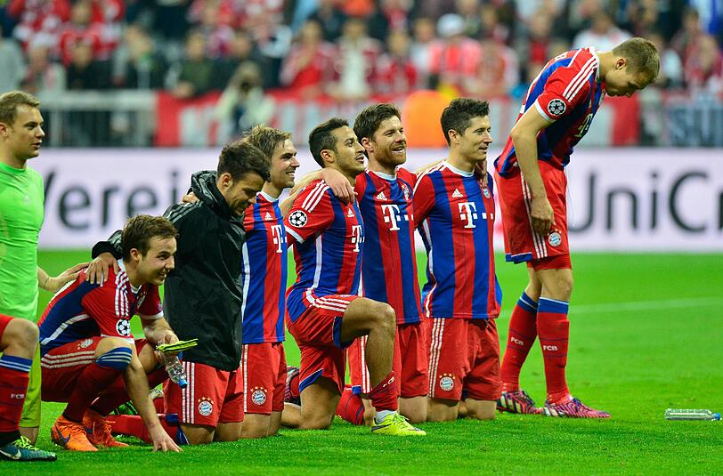 Nach dem Porto-Kracher: Geht's für die Bayern im Halbfinale der Champions League gegen den FC Barcelona? Warten auf die Auflosung...