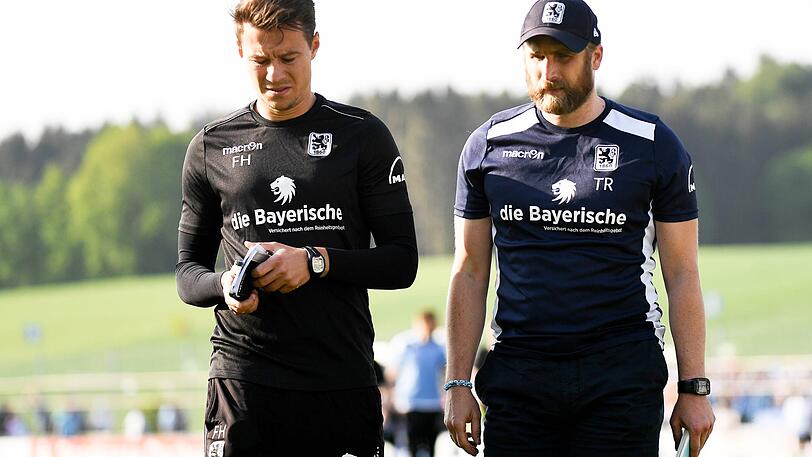 Trainer und Assistent: Daniel Bierofka (re.) und Franz Hübl vom TSV 1860.