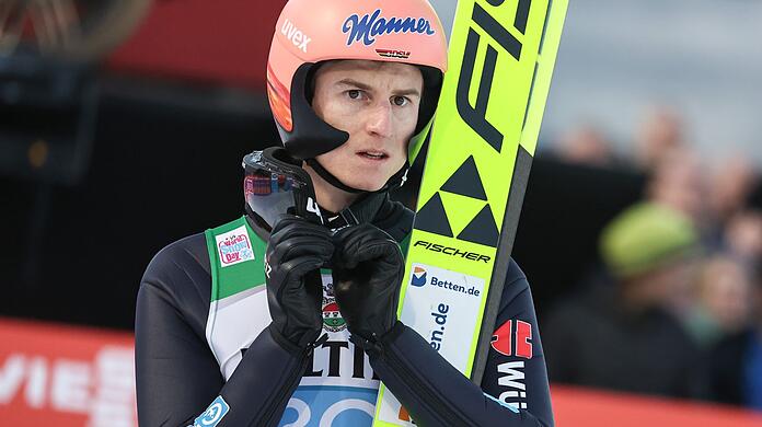 Karl Geiger nach seinem Sprung.