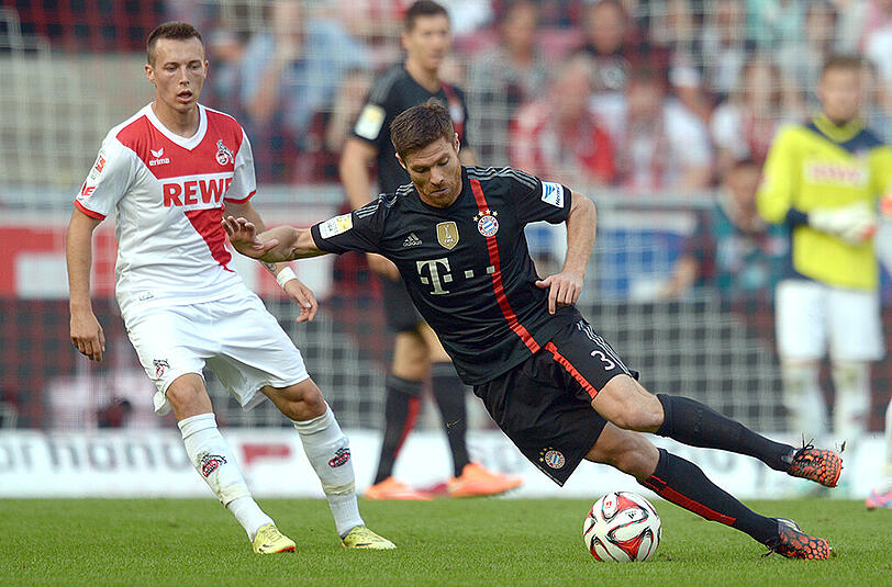27. September: Beim 2:0 am 6. Spieltag beim 1. FC Köln stellt Alonso mit 204 Ballkontakten einen Liga-Rekord auf.