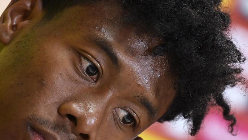 Spieler David Alaba beantwortet die Fragen der Journalisten bei einer Pressekonferenz. Foto: Robert Jaeger/APA/dpa Spieler David Alaba beantwortet die Fragen der Journalisten bei einer Pressekonferenz. Foto: Robert Jaeger/APA/dpa
