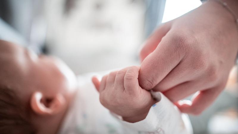 Frauen in Deutschland bekommen später und seltener Kinder. Frauen in Deutschland bekommen später und seltener Kinder.