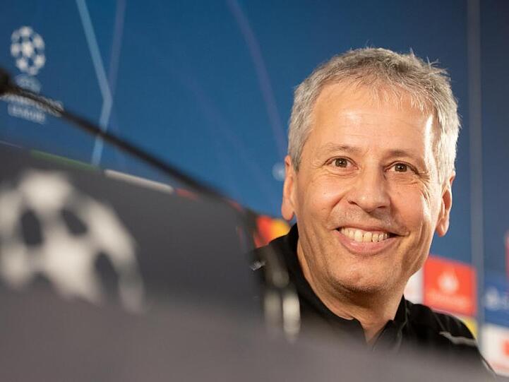 Borussia Dortmunds Trainer Lucien Favre weiß um die Empfindlichkeit von Erfolgsrezepten.