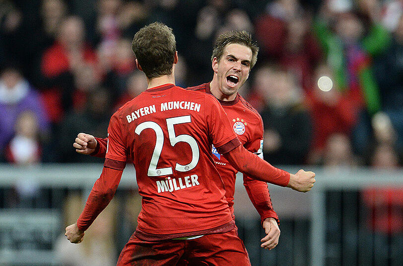 Für Bayern-Kapitän Philipp Lahm (r.) ist Thomas Müller eine der tragenden Säulen beim FCB.