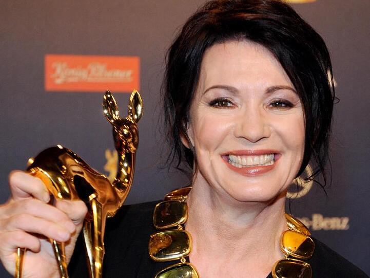 Iris Berben ist mit vielen Preisen ausgezeichnet worden - darunter auch ein Bambi.