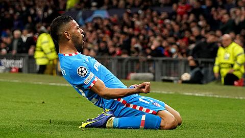 Atletico Madrids Renan Lodi feiert den Treffer zum 1:0 gegen Manchester United.