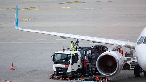 Der Flughafenverband ACI Europe warnt vor einer Kerosin-Knappheit.