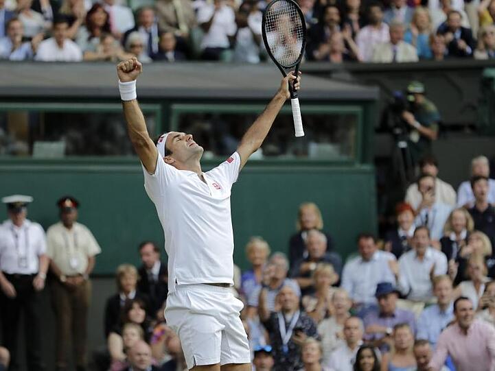 Mit einem Sieg im Wimbledon-Finale würde sich Roger Federer in den Tennis-Geschichtsbüchern verewigen.