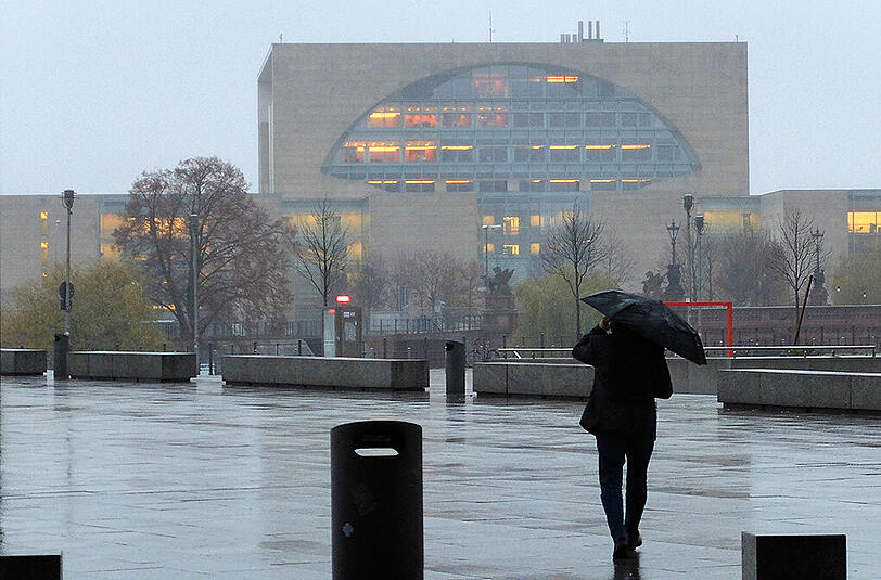 Es wird ungemütlicher. Tief "Heini" sorgt für Sturm und Regen - am Wochenende könnte dann Winter-Wetter einsetzen.