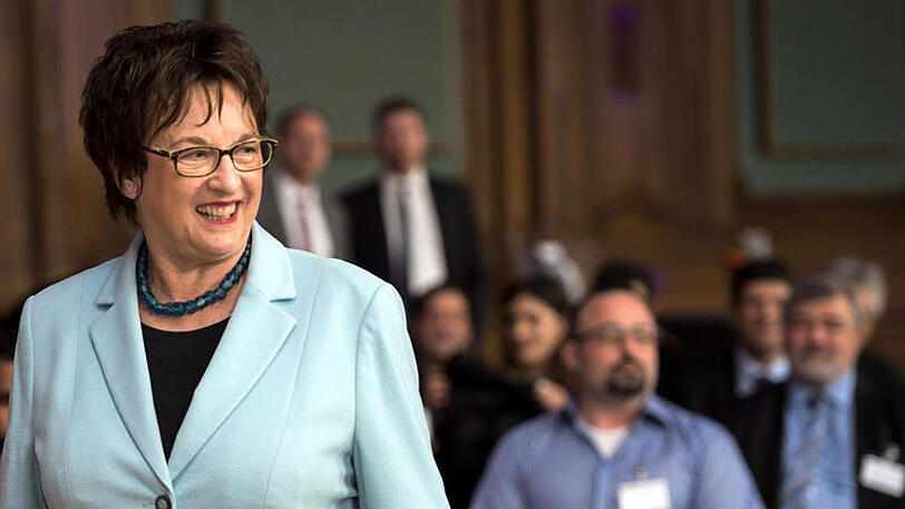Bundeswirtschaftsministerin Brigitte Zypries will die steuerliche Forschungsförderung stärken und erwägt Finanzhilfen sowie Steuererleichterungen von rund einer Milliarde Euro pro Jahr.