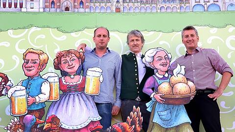 Wirt Berni Luff (re.) mit seinem Sohn Thomas hier 2016 auf der Wiesn.