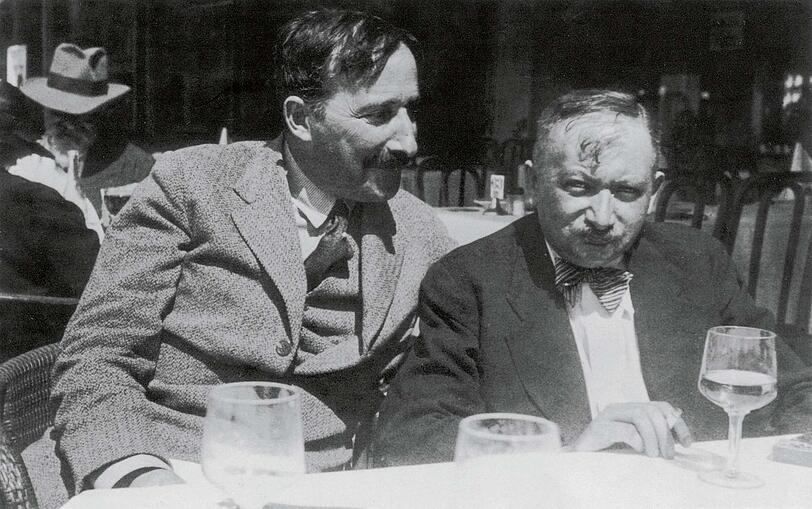 Stefan Zweit mit Joseph Roth (rechts) 1936 in Oostende.