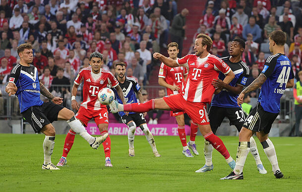 Bayerns Torgarant Harry Kane traf gegen den Hamburger SV doppelt. Bayerns Torgarant Harry Kane traf gegen den Hamburger SV doppelt.