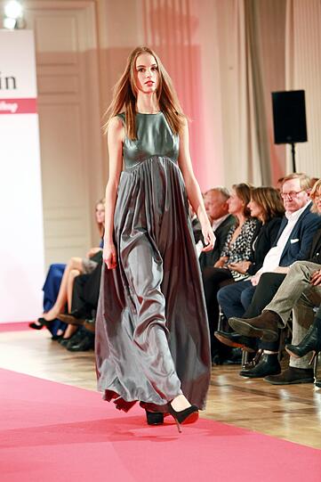 Der AZ-Modelcontest 2013 ist zu Ende. Die Siegerin heißt Marie Scherbinek &mdash; und die 17-Jährige kann ihr Glück immer noch nicht fassen. Wir zeigen die besten Bilder vom Finale in der Residenz.