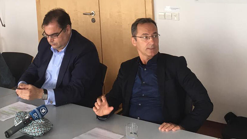 MVG-Chef Ingo Wortmann (l.) und MVG-Personalgeschäftsführer Werner Albrecht am Dienstagmittag.