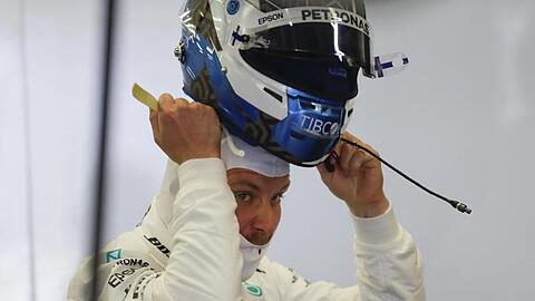 Valtteri Bottas wird im Mercedes von der Pole Position starten.