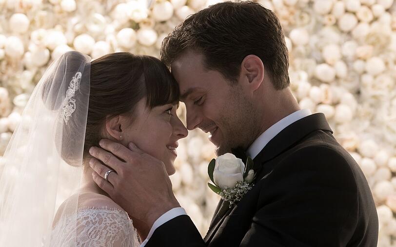Tats&auml;chlich der "H&ouml;hepunkt" einer Erfolgs-Trilogie? Die "Fifty Shades of Grey"-Saga ging mit "Befreite Lust" zu Ende. Wer h&auml;tte gedacht, dass Ana (Dakota Johnson) und Christian (Jamie Dornan) tats&auml;chlich vor dem Traualtar landen?