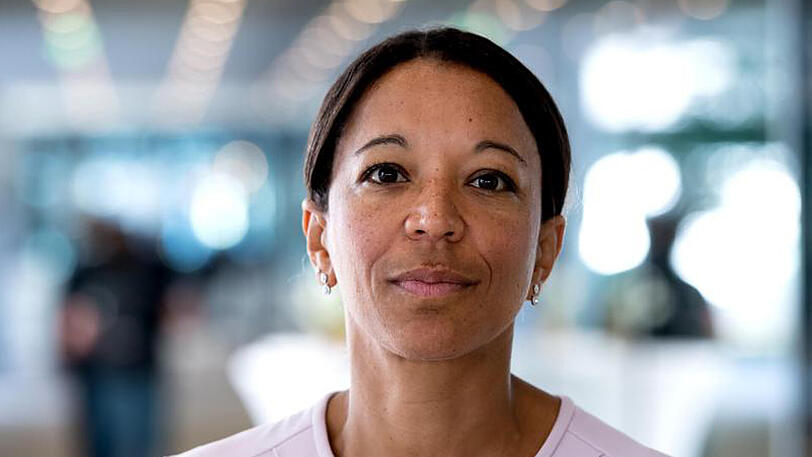 Kritisch sieht Janina Kugel auch die vorgeschriebene Ruhezeit von elf Stunden.