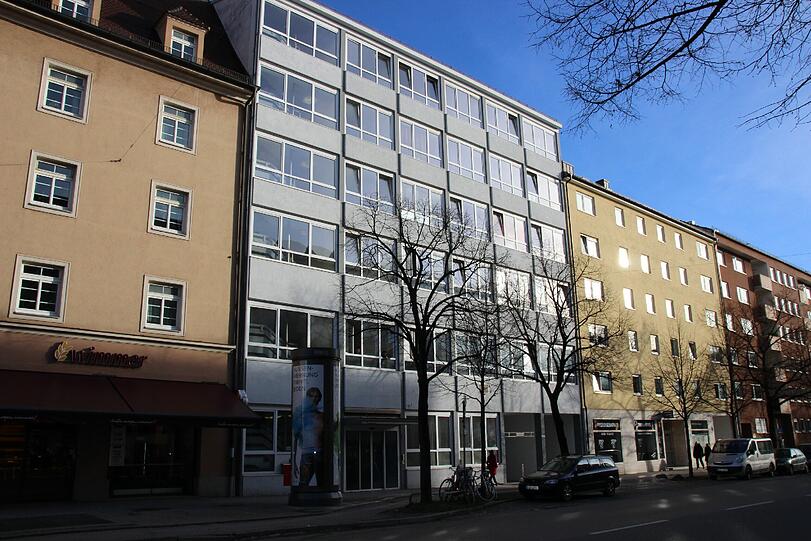 Die Notunterkunft an der Implerstraße 51. Foto: Linda Jessen