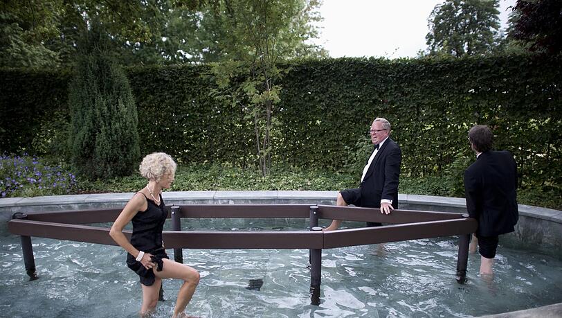 Ein Geheimtipp für heiße Bayreuther Tage: Das Kneippbecken des Freiluftbades Bürgerreuth direkt neben dem Parkplatz am Festspielhaus.