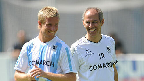 Stefan Aigner (li.) hat gut lachen. Trainer Maurer hat ihm auf der rechten Seite einen Stammplatz in Aussicht gestellt. Die übrigen offensiven Positionen sind umkämpfter. Stefan Aigner (li.) hat gut lachen. Trainer Maurer hat ihm auf der rechten Seite einen Stammplatz in Aussicht gestellt. Die übrigen offensiven Positionen sind umkämpfter.