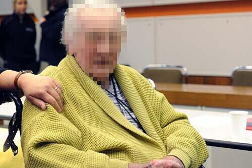 Der Angeklagte muss sich nun verantworten