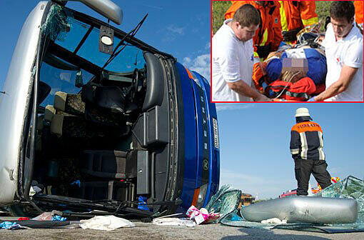 Schwerer Busunfall im Raum Freising.