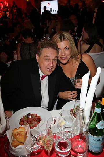 Oliver Kalkofe mit Lebensgefährtin Cornelia Frielinghaus