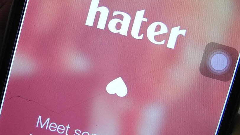 Liebe durch Hass: Das ist das Konzept der neuen Dating-App "Hater". Hier werden potenzielle Partner auf Grundlage ihrer gemeinsamen Antipathien zusammengebracht.