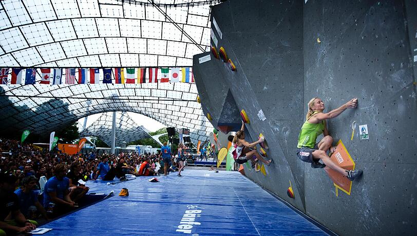 Hier wird das Olympiastadion zur Boulder-Arena. Hier wird das Olympiastadion zur Boulder-Arena.