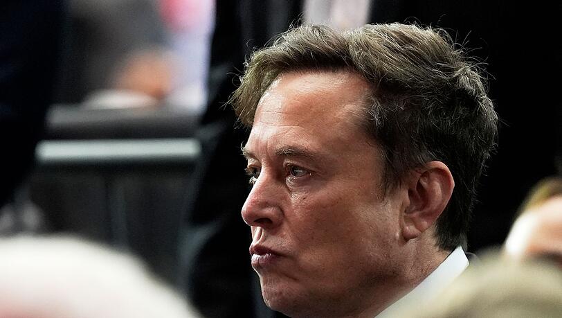Elon Musk sagt, er habe einen Versuch des Sexualstraftäters Jeffrey Epstein abgelehnt, ihn auf dessen Privatinsel zu locken. (Archivbild)