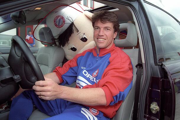 Fuhr auch zu Bayern-Zeiten nicht die schlechtesten Autos: Lothar Matthäus. Fuhr auch zu Bayern-Zeiten nicht die schlechtesten Autos: Lothar Matthäus.