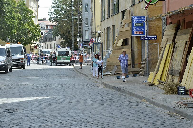 Die Feilitzschstraße in Schwabing - Tag 2 nach der Bombe - die Bilder