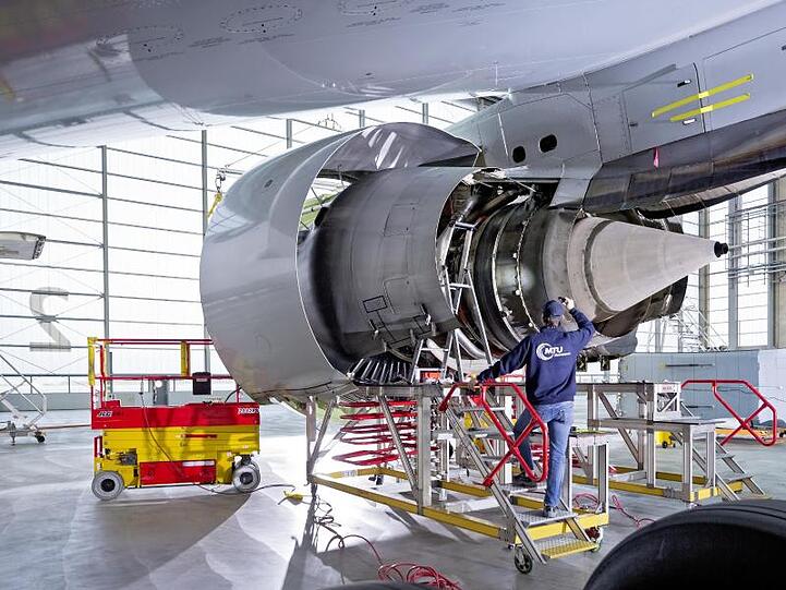 Der deutschen Industrie brechen die Neugeschäfte wegen der Corona-Krise weg.