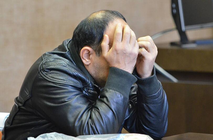 Auf der Anklagebank: Maher R. soll sich an einer 13-Jährigen vergangen haben.