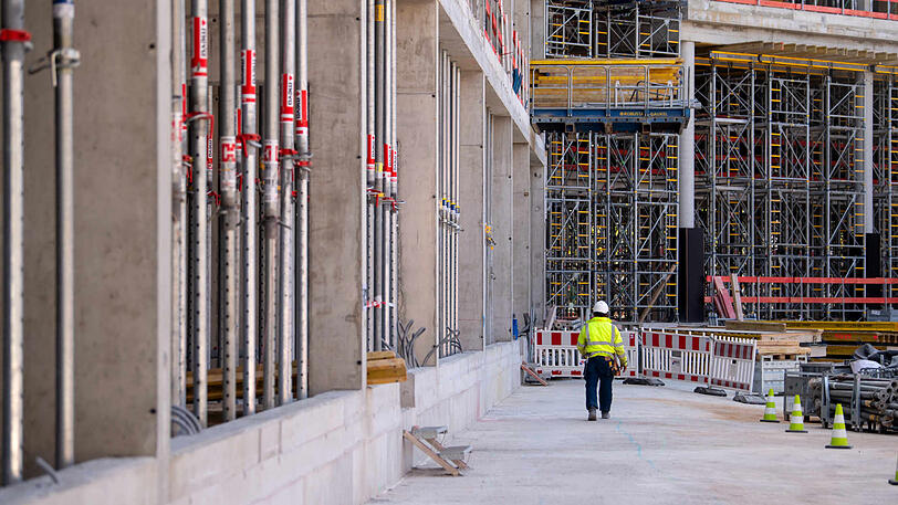 Aktuelle Bilder von der Baustelle des neuen Strafjustizzentrums in München.