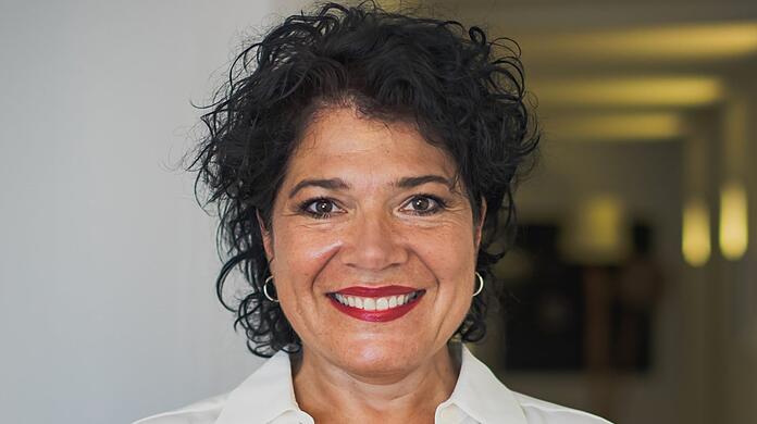 Dr. Diana Svoboda kann Home-Bleaching nur bedingt empfehlen.