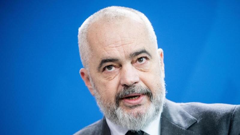 Die EU will Beitrittsverhandlungen mit Nordmazedonien und Albanien aufnehmen. Das dürfte Edi Rama, Ministerpräsident von Albanien, freuen. Die EU will Beitrittsverhandlungen mit Nordmazedonien und Albanien aufnehmen. Das dürfte Edi Rama, Ministerpräsident von Albanien, freuen.