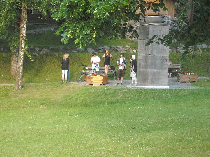Jugendliche protestieren gegen Feierverbot in Miesbach