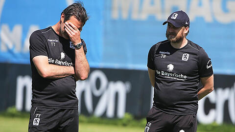 Gemeinsam für den TSV 1860: Torwarttrainer Harald Huber (li.) und Coach Daniel Bierofka.
