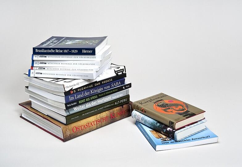 An die Bücher, fertig, los! Der Leseclub der Stadtbibliothek hat begonnen.