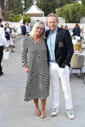 Klaus Eder, Physiotherapeut der Fußball-Nationalelf, mit Frau Ursula.