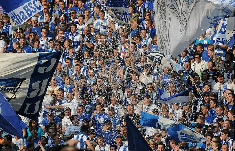 Löwen erkämpfen sich in Berlin den Auswärtssieg und vermasseln Hertha BSC die Meisterfeier. Die besten Bilder vom Spiel