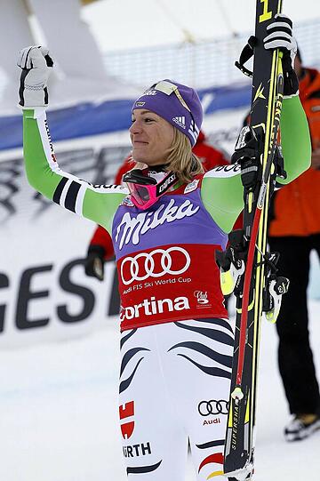 24.01.2014 Höfl-Rieschs 27. und letzter Sieg im Weltcup bei der Abfahrt in Cortina d'Ampezzo.