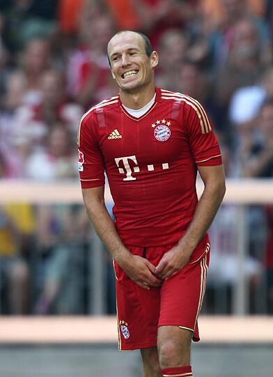 Zu Beginn der Saison 2011/12 fehlte Arjen Robben einen Monat lang wegen einer Schambeinentzündung.