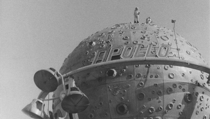 1972: Die Mondlandung ist seit drei Jahren Geschichte - auf der Wiesn lebt sie mit dem Fahrgeschäft "Apollo" noch ein paar Jahre weiter. Aber nicht mehr viele.