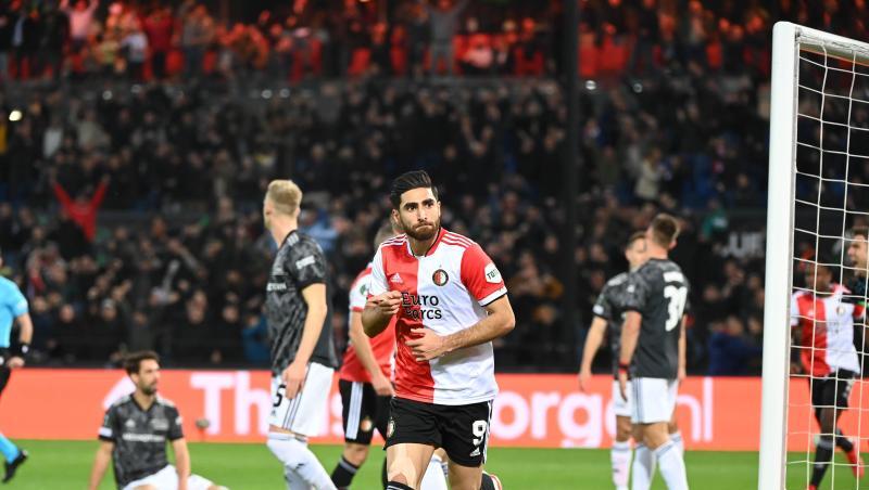 Alireza Jahanbakhsh (M) brachte die Gastgeber beim Sieg über Union bereits früh in Führung.