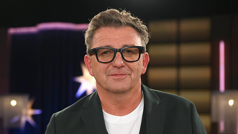 Hans Sigl musste nach einer provokanten Bemerkung im TV hart einstecken. Hans Sigl musste nach einer provokanten Bemerkung im TV hart einstecken.